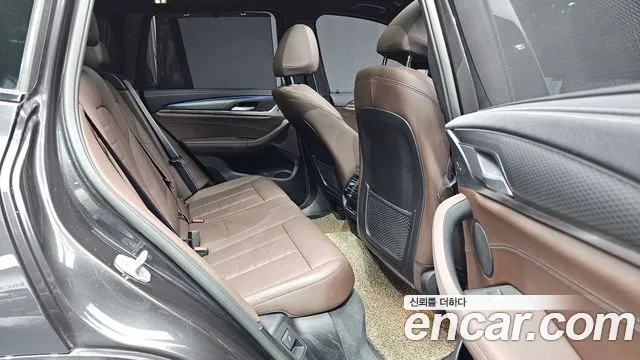 BMW X3 xDrive 20i M Sport Pro — Фото автомобиля 11