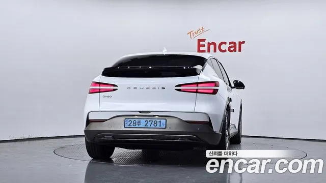Genesis GV60 — Фото автомобиля 3