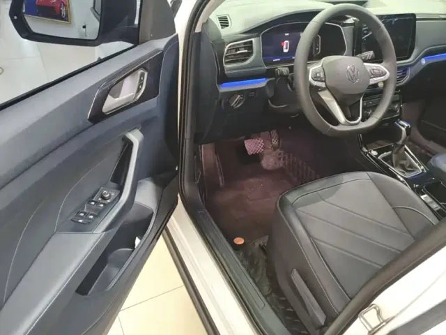 Volkswagen Tharu — Фото автомобиля 15
