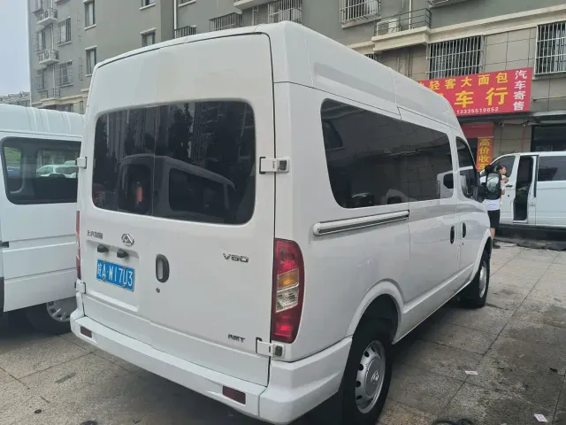 Maxus Xintu V80 — Фото автомобиля 8