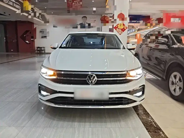 Volkswagen Bora — Фото автомобиля 2
