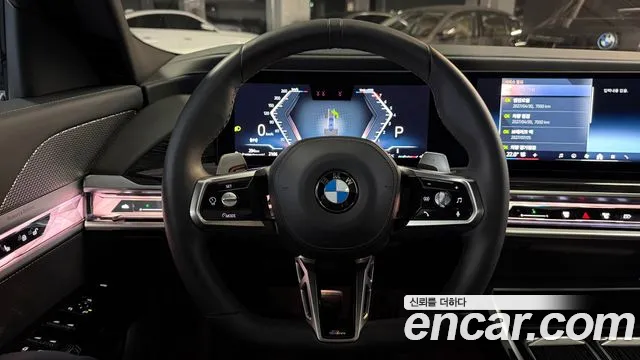 BMW 7-Series 7 серия (G70) 740i xDrive M Sport — Фото автомобиля 17