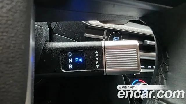 Hyundai Santa Fe MX5 — Фото автомобиля 9