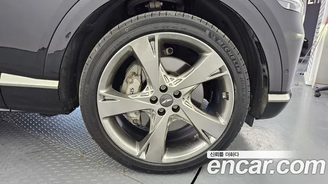 Genesis GV80 — Фото автомобиля 4