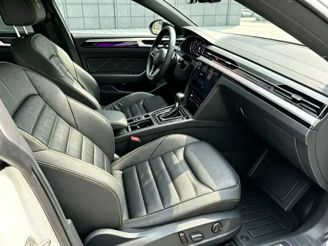 Volkswagen CC — Фото автомобиля 12