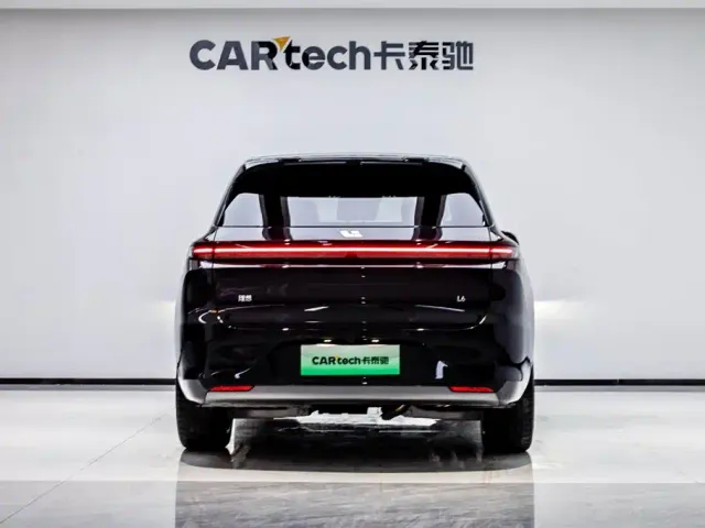 Li Auto L6 — Фото автомобиля 5