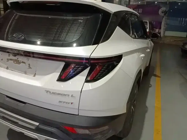 Hyundai Tucson — Фото автомобиля 7
