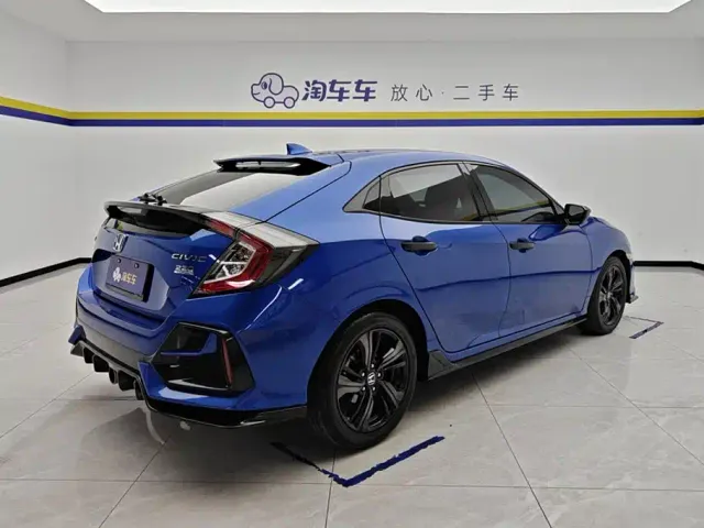 Honda Civic — Фото автомобиля 3
