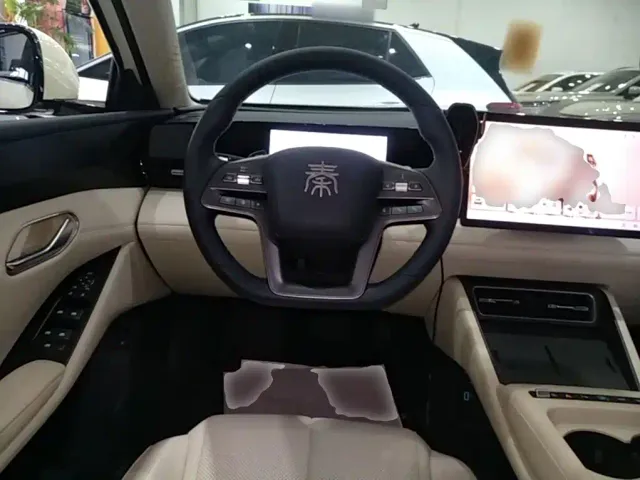 BYD Qin L — Фото автомобиля 10