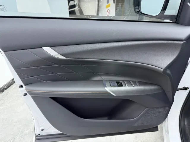 Changan CS75 Plus — Фото автомобиля 14