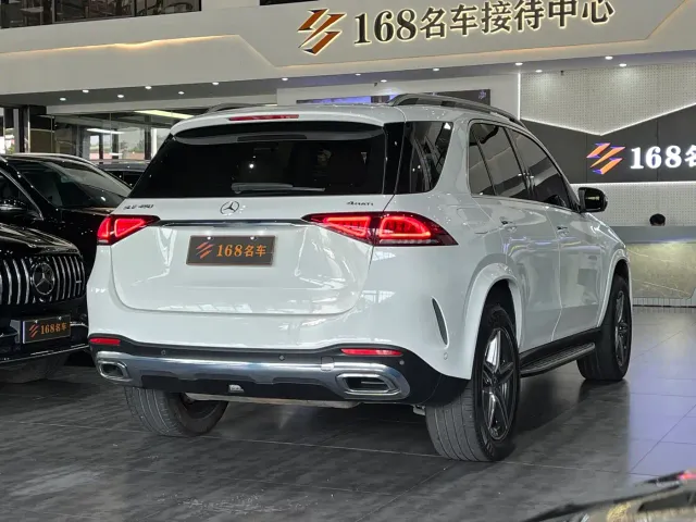Mercedes-Benz GLE-Class — Фото автомобиля 6
