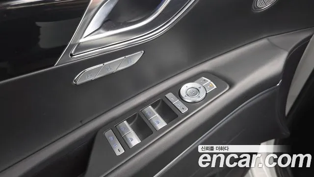 Genesis GV80 — Фото автомобиля 27