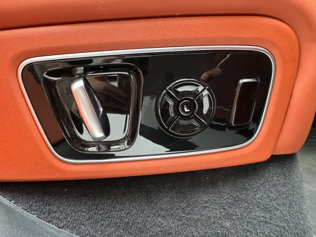 Li Auto L7 — Фото автомобиля 9