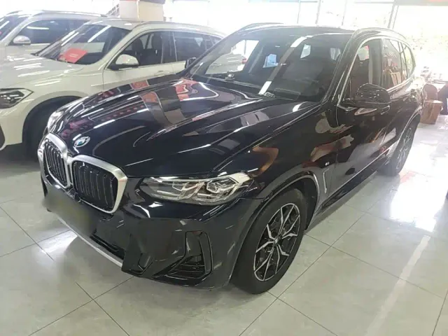 Фотография автомобиля — BMW X3