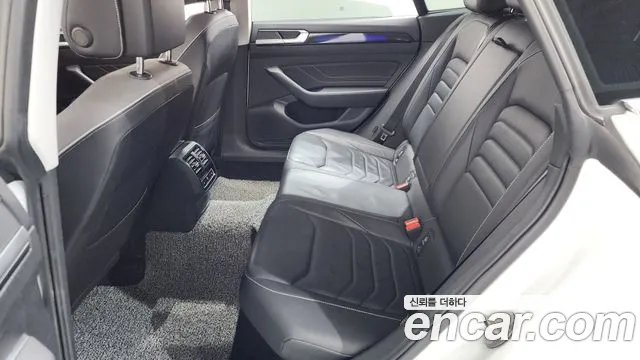 Volkswagen Arteon Arteon 2.0 TDI Prestige — Фото автомобиля 24
