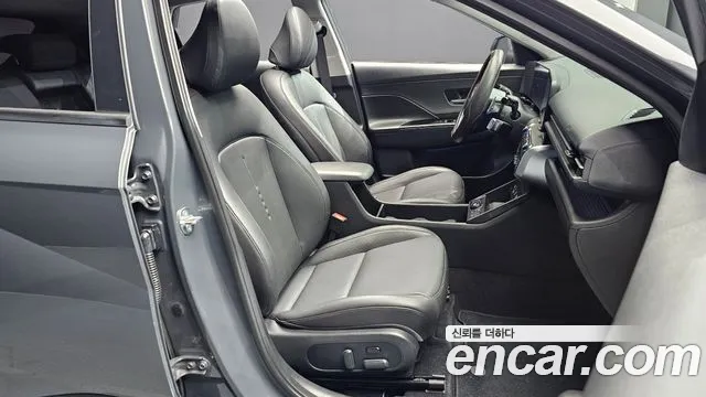 Hyundai Kona SX2 — Фото автомобиля 16