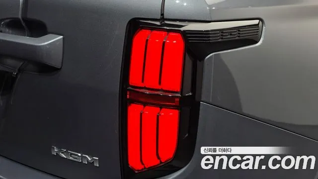 KGM Torres EVX — Фото автомобиля 8