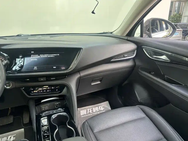 Buick Envision S — Фото автомобиля 10
