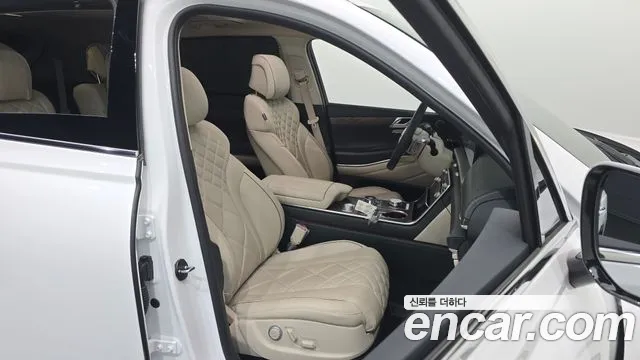 Genesis GV80 — Фото автомобиля 16