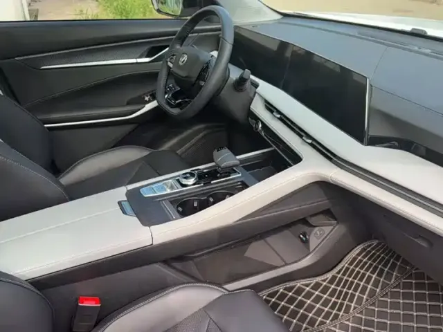 Changan CS75 Plus — Фото автомобиля 5