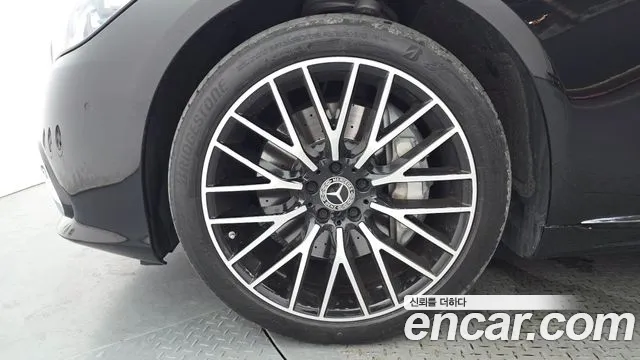 Mercedes-Benz S-Class — Фото автомобиля 4