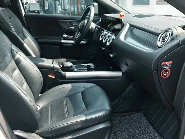 Mercedes-Benz GLA-Class — Фото автомобиля 7
