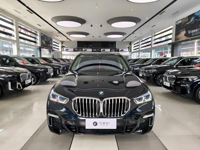BMW X5 — Фото автомобиля 2