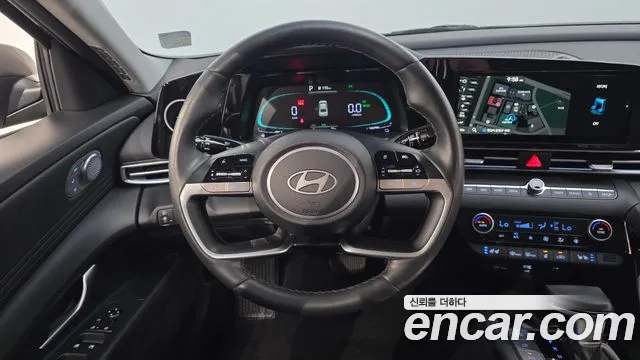 Hyundai Avante CN7 — Фото автомобиля 20