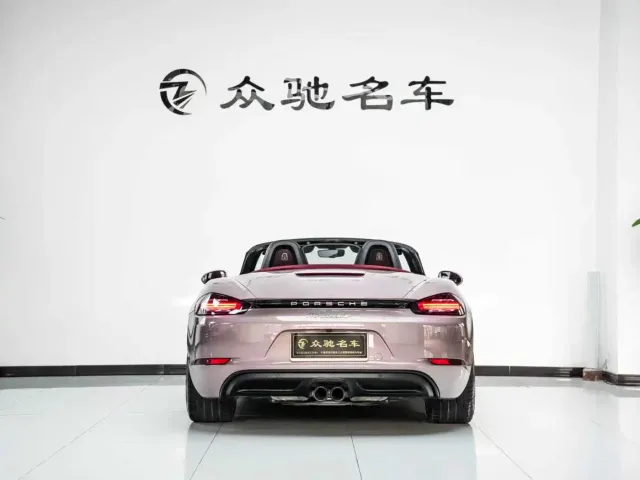 Porsche 718 — Фото автомобиля 11