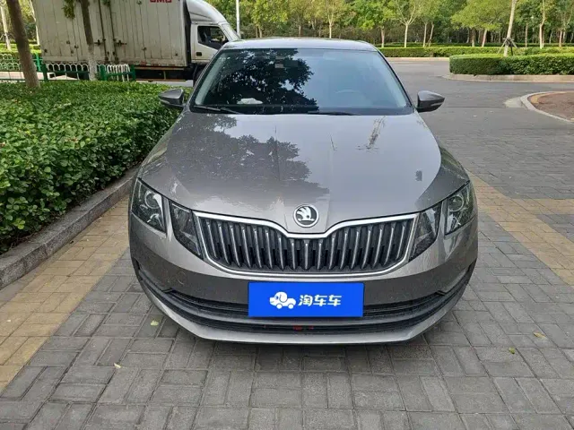 Skoda Octavia — Фото автомобиля 2