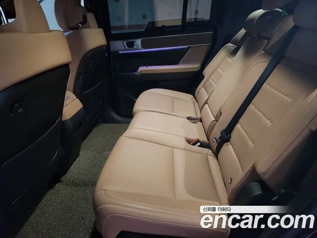 Hyundai Santa Fe — Фото автомобиля 16