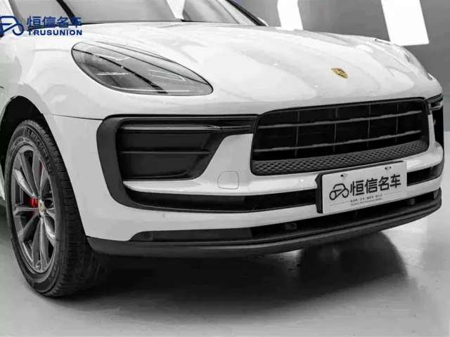 Porsche Macan — Фото автомобиля 9