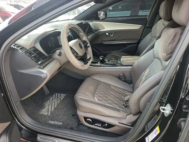 BYD Han — Фото автомобиля 14