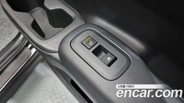 Hyundai Santa Fe MX5 — Фото автомобиля 25