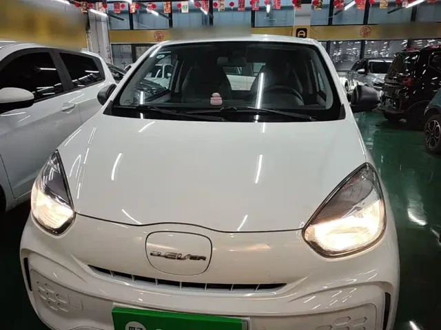 Roewe Clever — Фото автомобиля 2