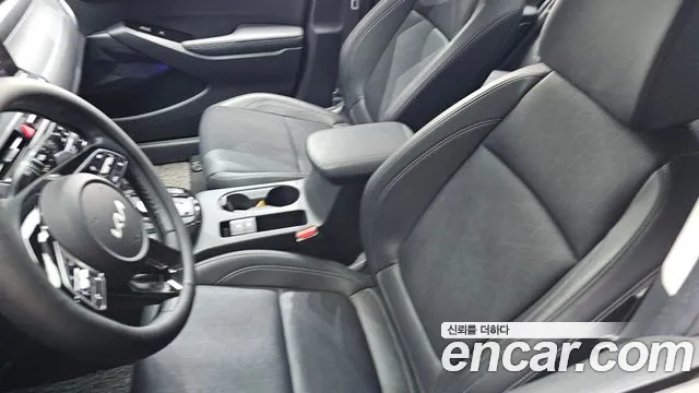 Kia Seltos Бензин 1.6 турбо 2WD — Фото автомобиля 24