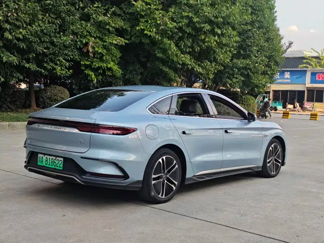 BYD Han — Фото автомобиля 14