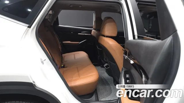 Kia Seltos New — Фото автомобиля 12