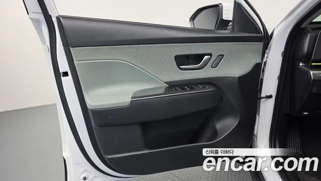 Hyundai Kona — Фото автомобиля 7