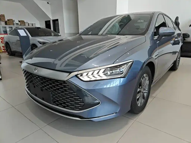 Фотография автомобиля — BYD Qin PLUS