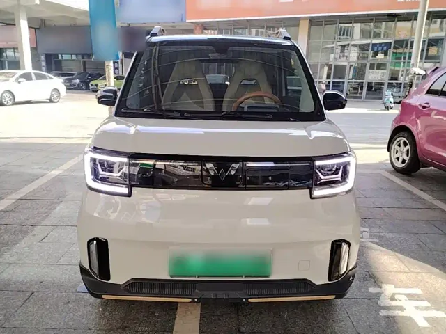Wuling Hongguang Mini EV — Фото автомобиля 2