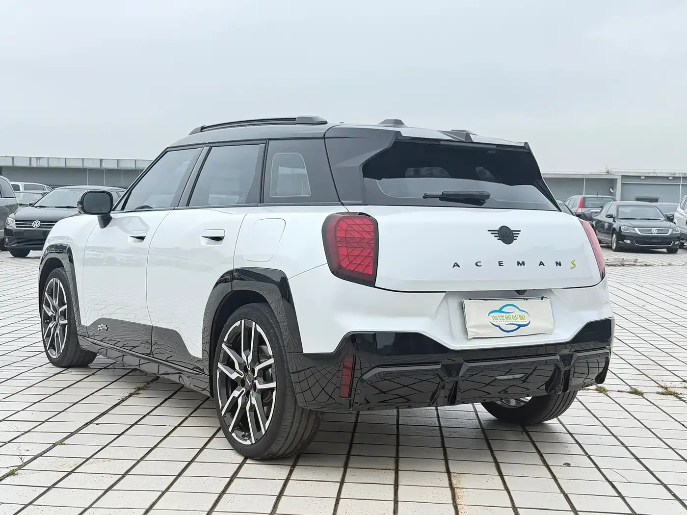 MINI Electric MINI ACEMAN 2024 SE Racer Edition — Фото автомобиля 6
