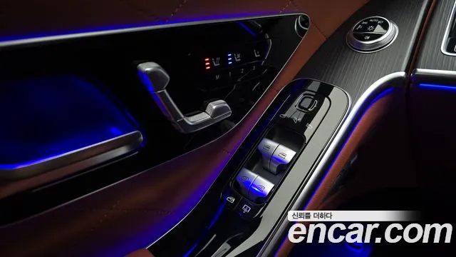 Mercedes-Benz S-Class — Фото автомобиля 13