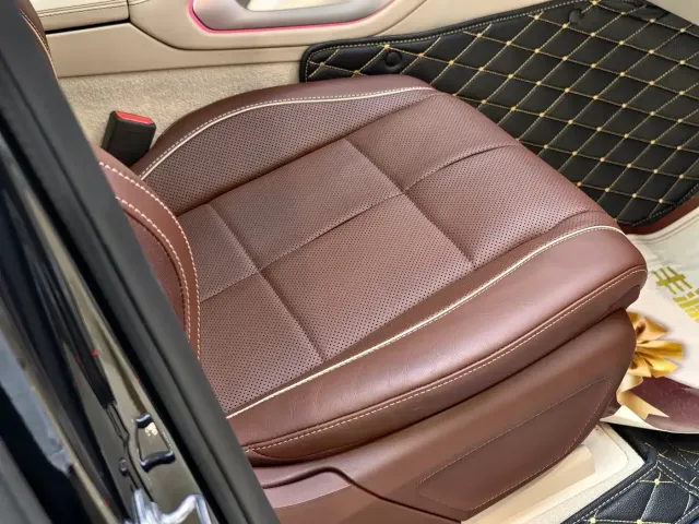 Mercedes-Benz Maybach GLS 2021 GLS 600 4MATIC Etiquette Edition — Фото автомобиля 9