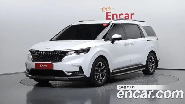 Фотография автомобиля — Kia Carnival Generation 4