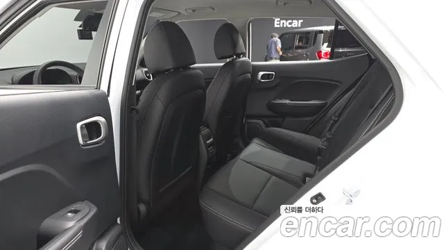 Hyundai Venue Venue 1.6 Premium — Фото автомобиля 11
