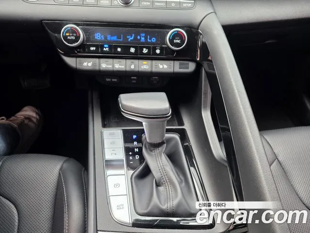 Hyundai AVANTE Avante (CN7) — Фото автомобиля 14