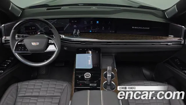 Cadillac Escalade — Фото автомобиля 7