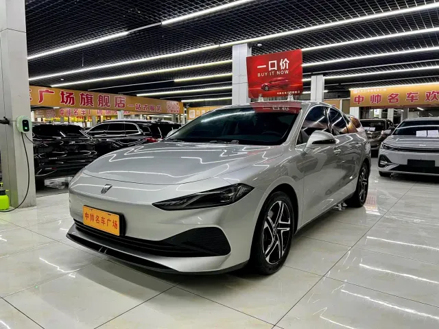 Фотография автомобиля — Roewe D7