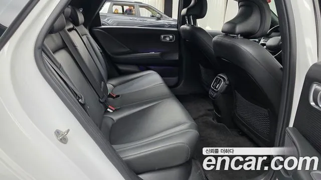 Hyundai Ioniq 6 — Фото автомобиля 17